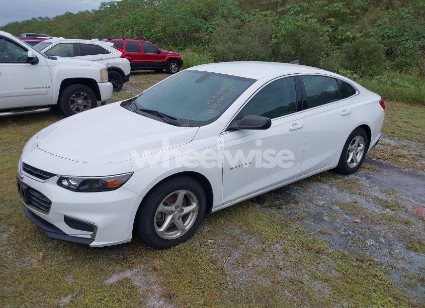 Photo 2 of 2018 Chevrolet Malibu 1LS (VIN 1G1ZB5ST4JF230797)