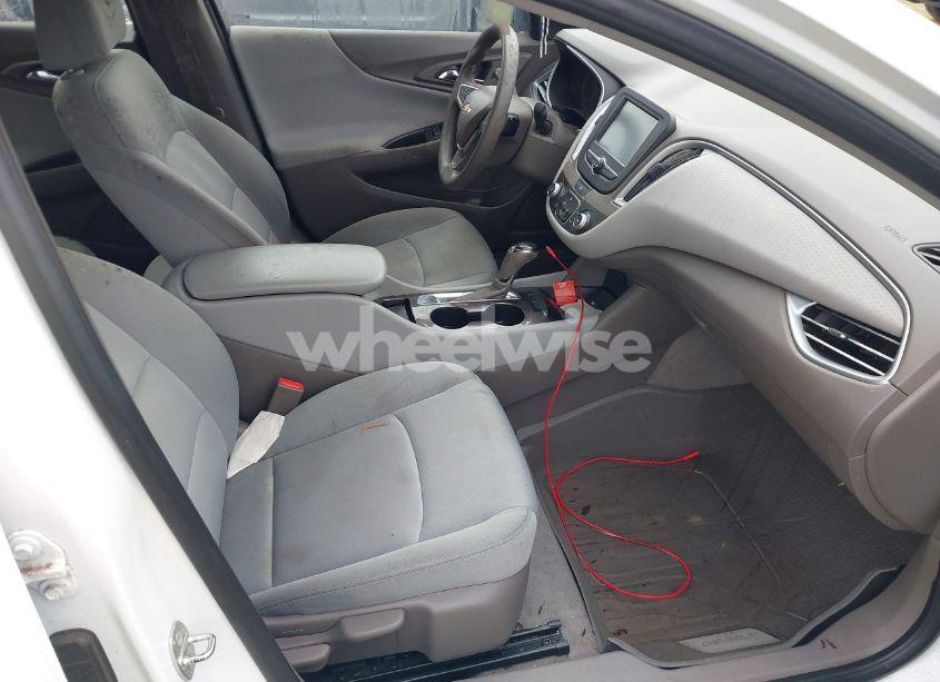 Photo 5 of 2018 Chevrolet Malibu 1LS (VIN 1G1ZB5ST4JF230797)