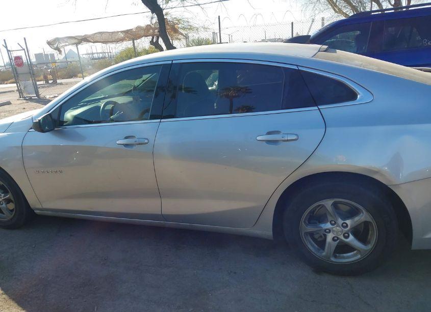 Photo 14 of 2018 Chevrolet Malibu 1LS (VIN 1G1ZB5ST4JF276811)