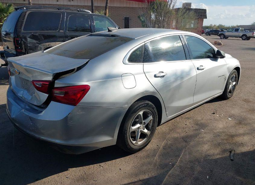 Photo 4 of 2018 Chevrolet Malibu 1LS (VIN 1G1ZB5ST4JF276811)