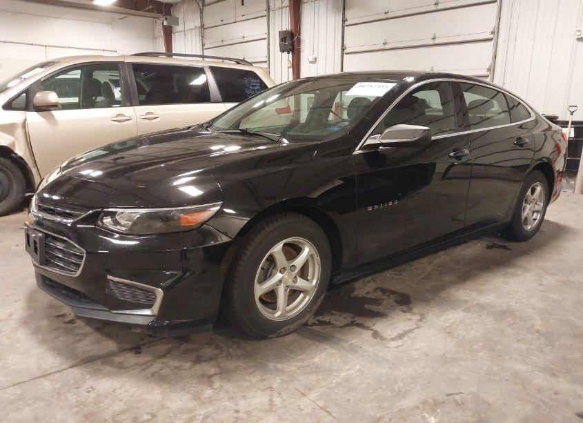 Photo 2 of 2018 Chevrolet Malibu 1LS (VIN 1G1ZB5ST4JF283144)