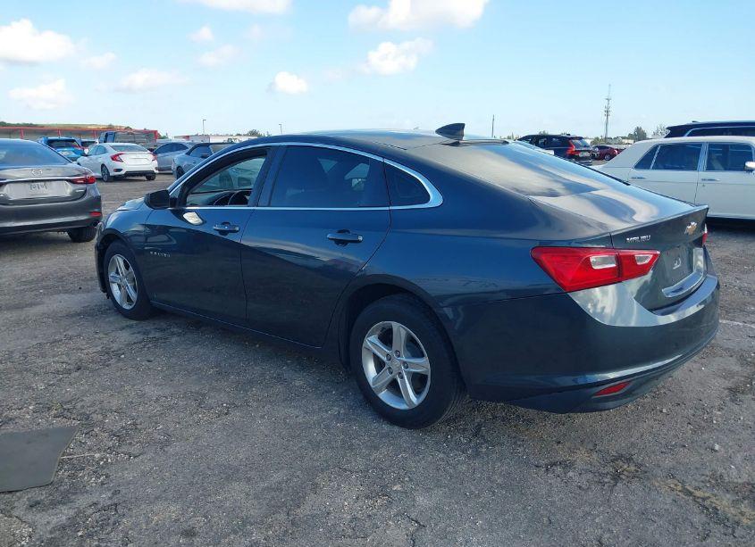 Photo 3 of 2019 Chevrolet Malibu 1LS (VIN 1G1ZB5ST4KF174409)