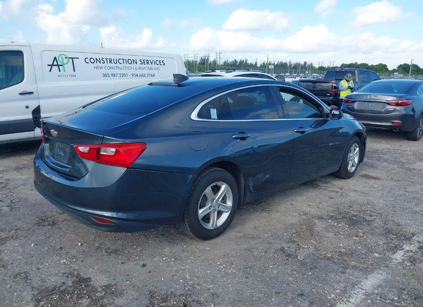 Photo 4 of 2019 Chevrolet Malibu 1LS (VIN 1G1ZB5ST4KF174409)