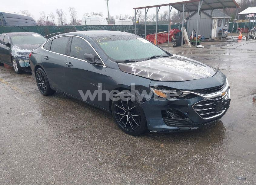 2019 Chevrolet Malibu 1LS (VIN 1G1ZB5ST4KF176256) main photo
