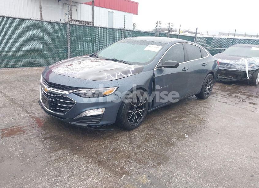 Photo 2 of 2019 Chevrolet Malibu 1LS (VIN 1G1ZB5ST4KF176256)
