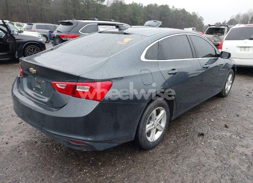 Photo 4 of 2019 Chevrolet Malibu 1LS (VIN 1G1ZB5ST4KF192618)