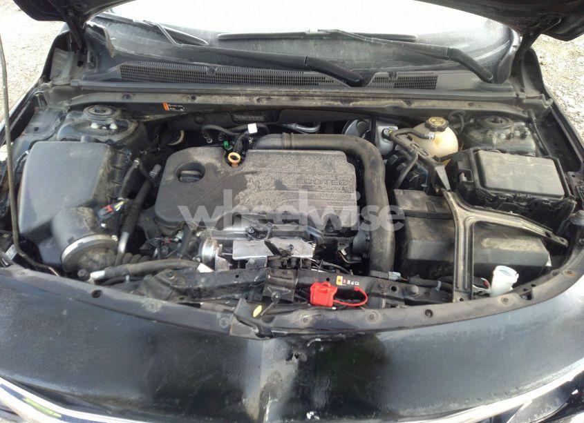 Photo 10 of 2020 Chevrolet Malibu FWD LS (VIN 1G1ZB5ST4LF018212)