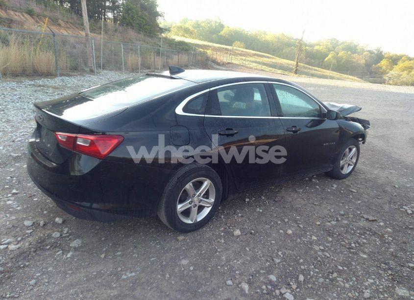 Photo 4 of 2020 Chevrolet Malibu FWD LS (VIN 1G1ZB5ST4LF018212)
