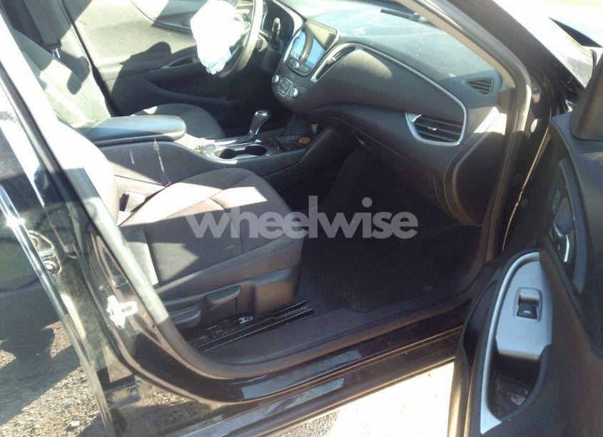 Photo 5 of 2020 Chevrolet Malibu FWD LS (VIN 1G1ZB5ST4LF018212)