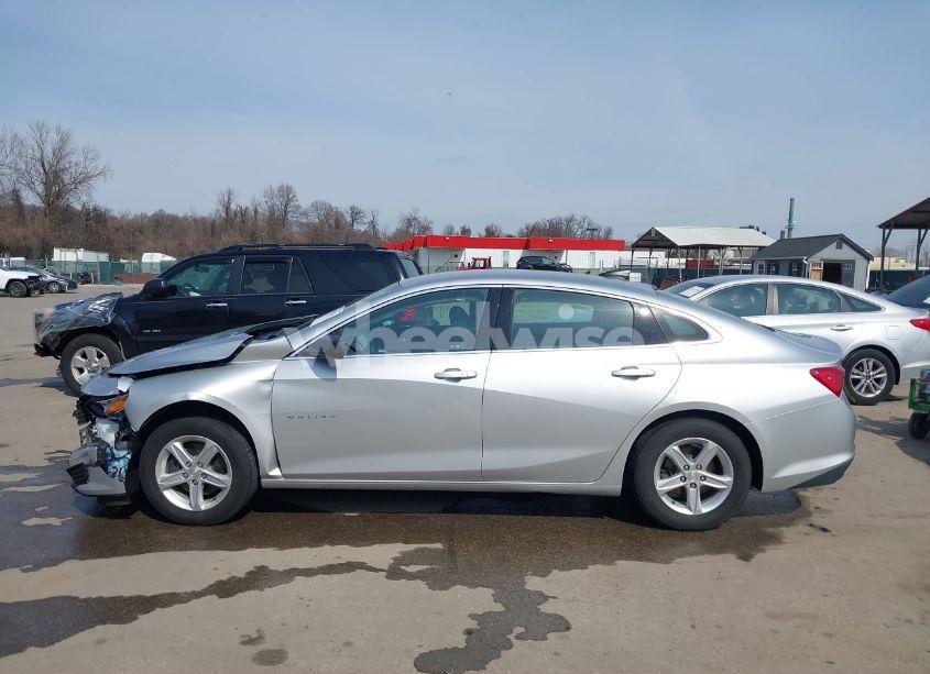 Photo 15 of 2021 Chevrolet Malibu FWD LS (VIN 1G1ZB5ST4MF041507)