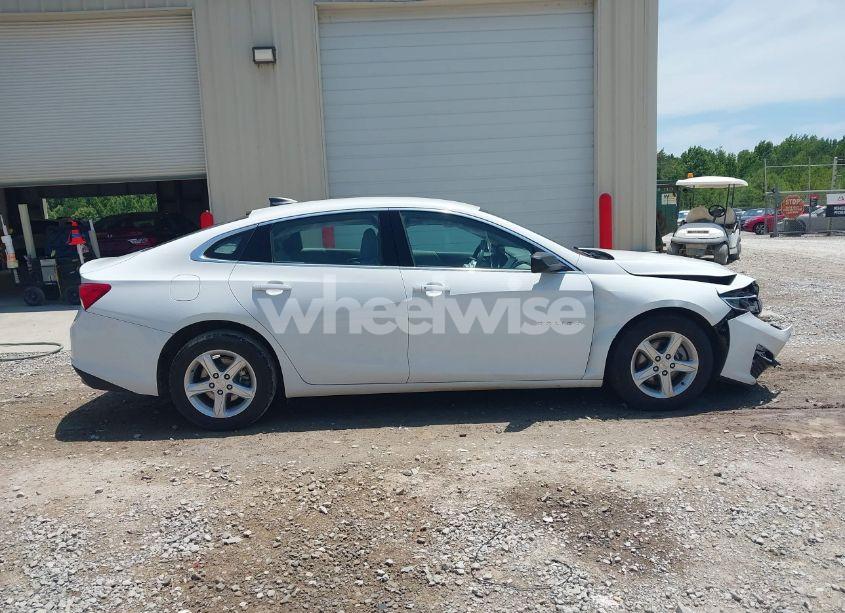 Photo 14 of 2022 Chevrolet Malibu FWD LS (VIN 1G1ZB5ST4NF146811)