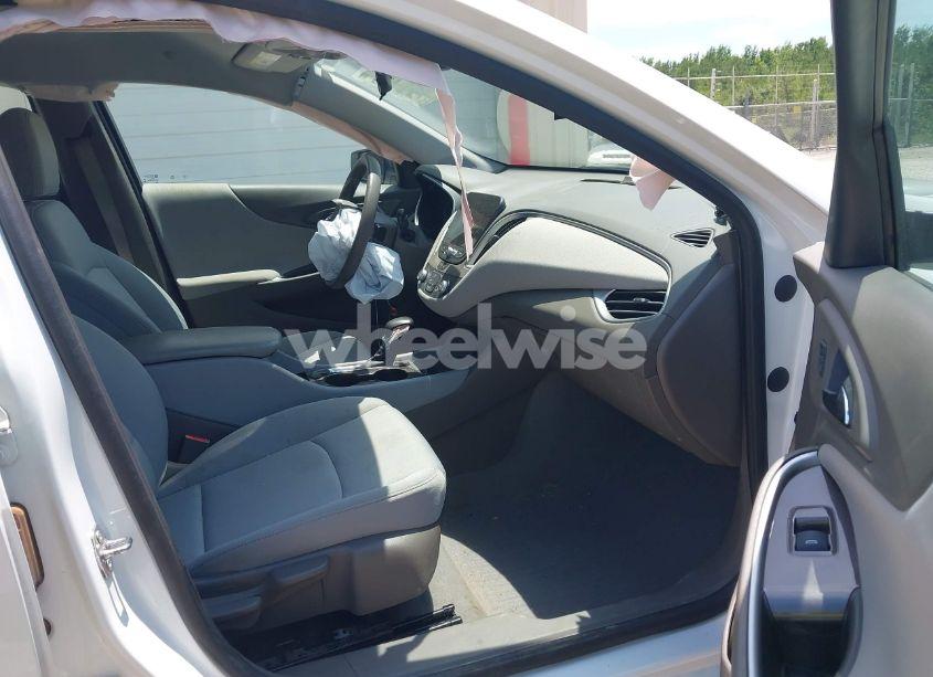 Photo 5 of 2022 Chevrolet Malibu FWD LS (VIN 1G1ZB5ST4NF146811)