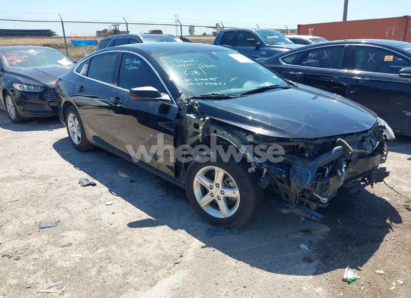 2022 Chevrolet Malibu FWD LS (VIN 1G1ZB5ST4NF188752) main photo