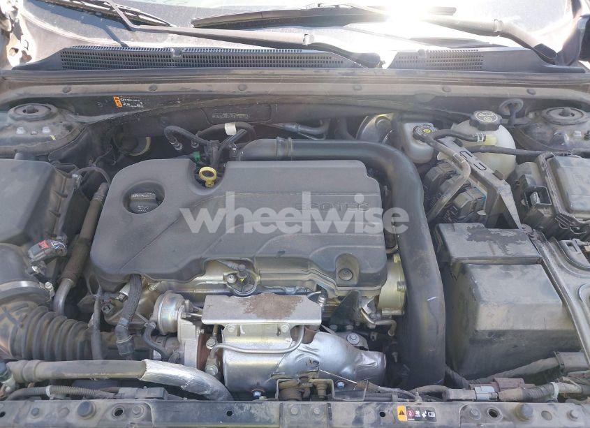 Photo 10 of 2022 Chevrolet Malibu FWD LS (VIN 1G1ZB5ST4NF188752)