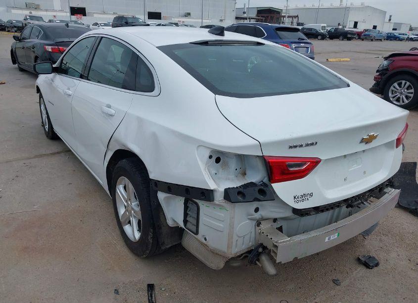 Photo 3 of 2022 Chevrolet Malibu FWD LS (VIN 1G1ZB5ST4NF191991)