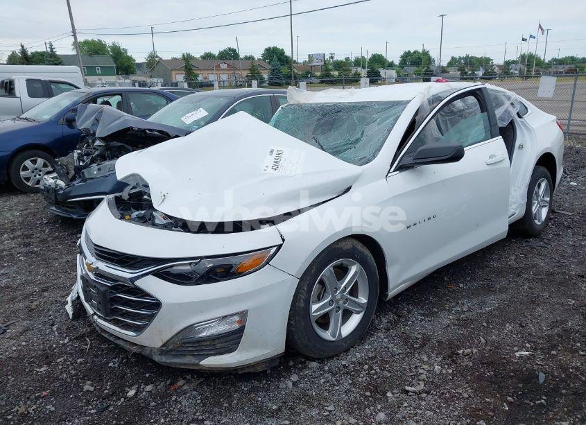 Photo 2 of 2023 Chevrolet Malibu FWD LS (VIN 1G1ZB5ST4PF249309)