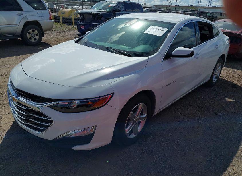 Photo 2 of 2024 Chevrolet Malibu FWD LS (VIN 1G1ZB5ST4RF155854)