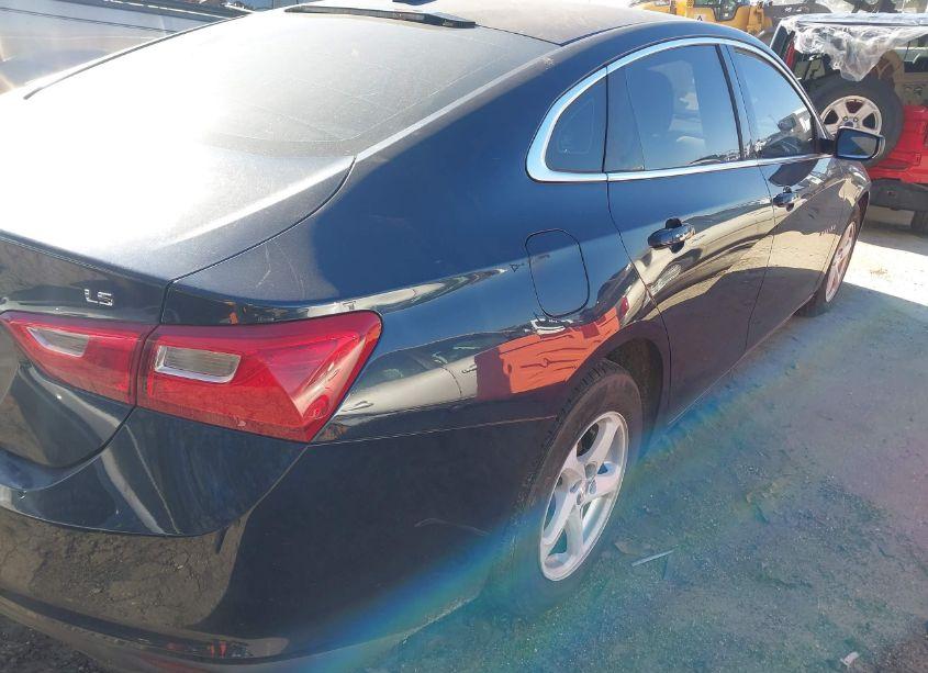 Photo 4 of 2016 Chevrolet Malibu LS (VIN 1G1ZB5ST5GF176497)