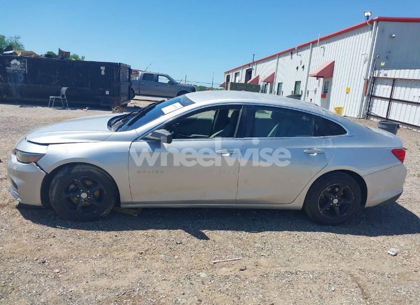 Photo 17 of 2016 Chevrolet Malibu LS (VIN 1G1ZB5ST5GF191534)