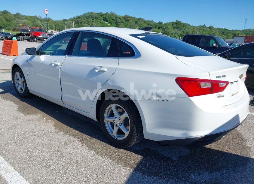 Photo 3 of 2016 Chevrolet Malibu LS (VIN 1G1ZB5ST5GF243762)