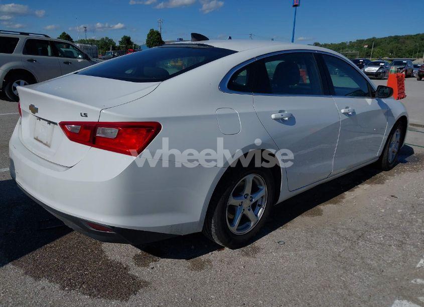 Photo 4 of 2016 Chevrolet Malibu LS (VIN 1G1ZB5ST5GF243762)