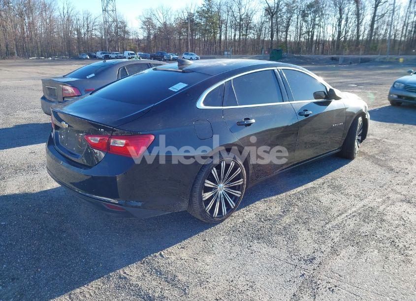 Photo 4 of 2016 Chevrolet Malibu LS (VIN 1G1ZB5ST5GF250338)