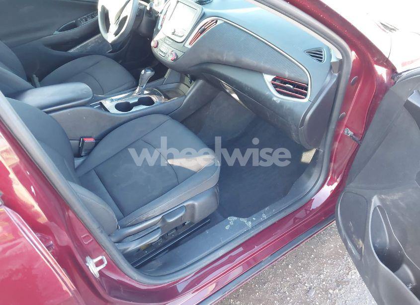 Photo 5 of 2016 Chevrolet Malibu LS (VIN 1G1ZB5ST5GF264045)