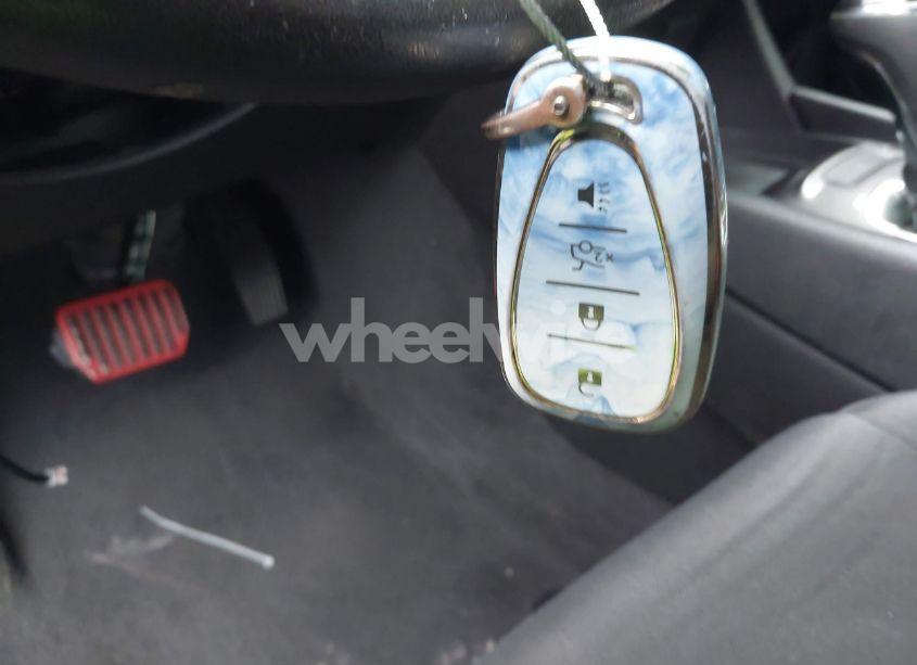 Photo 11 of 2016 Chevrolet Malibu LS (VIN 1G1ZB5ST5GF270993)