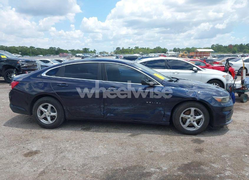 Photo 13 of 2016 Chevrolet Malibu LS (VIN 1G1ZB5ST5GF299992)