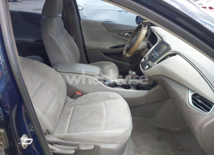 Photo 5 of 2016 Chevrolet Malibu LS (VIN 1G1ZB5ST5GF299992)