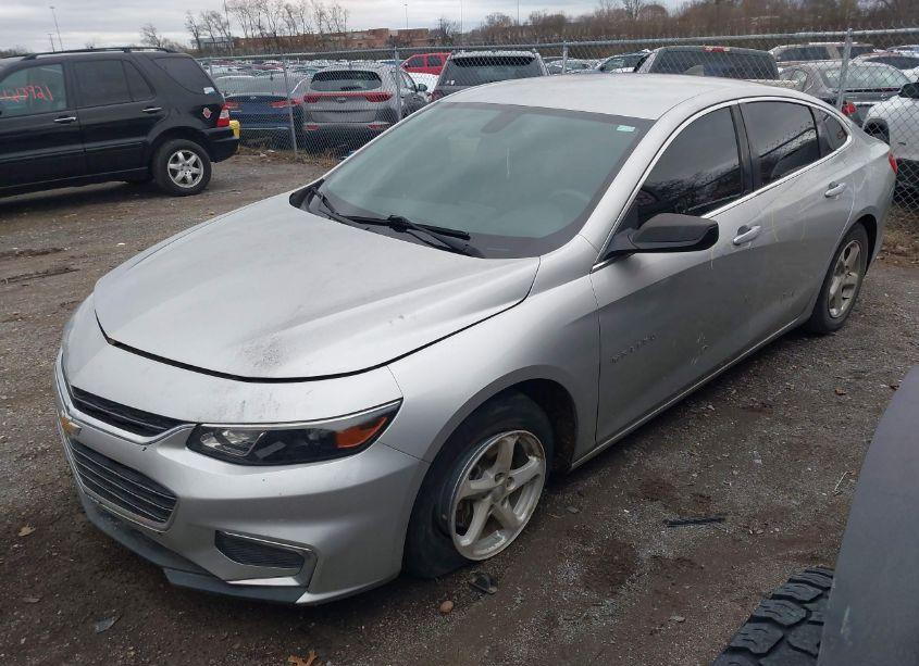Photo 2 of 2016 Chevrolet Malibu LS (VIN 1G1ZB5ST5GF302955)
