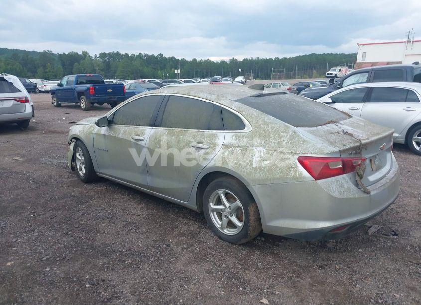 Photo 3 of 2017 Chevrolet Malibu LS (VIN 1G1ZB5ST5HF104331)