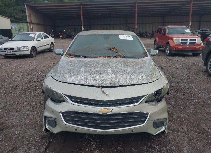 Photo 6 of 2017 Chevrolet Malibu LS (VIN 1G1ZB5ST5HF104331)