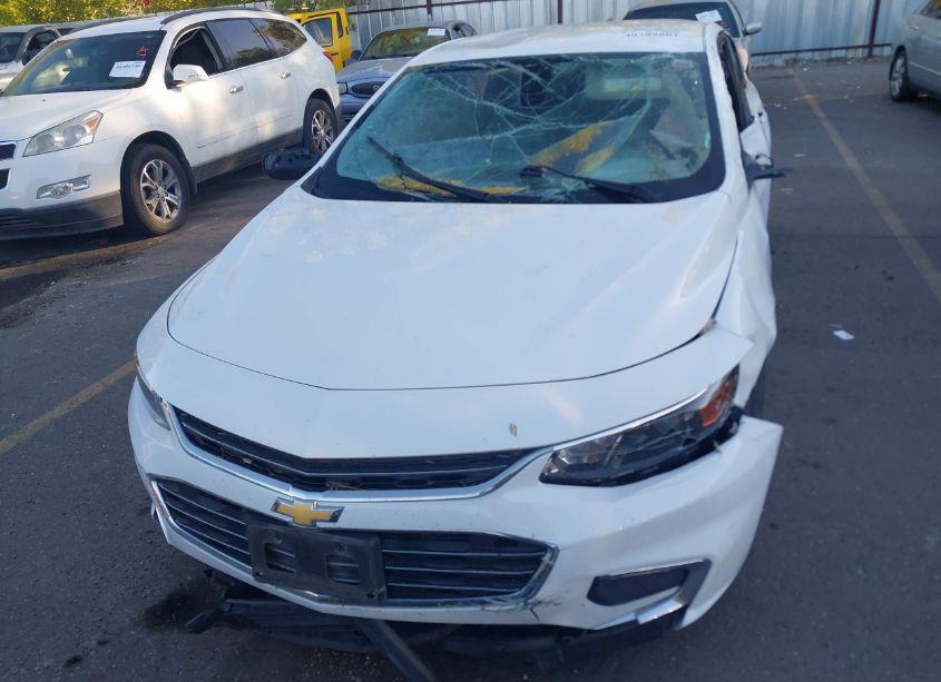 Photo 11 of 2017 Chevrolet Malibu LS (VIN 1G1ZB5ST5HF104555)