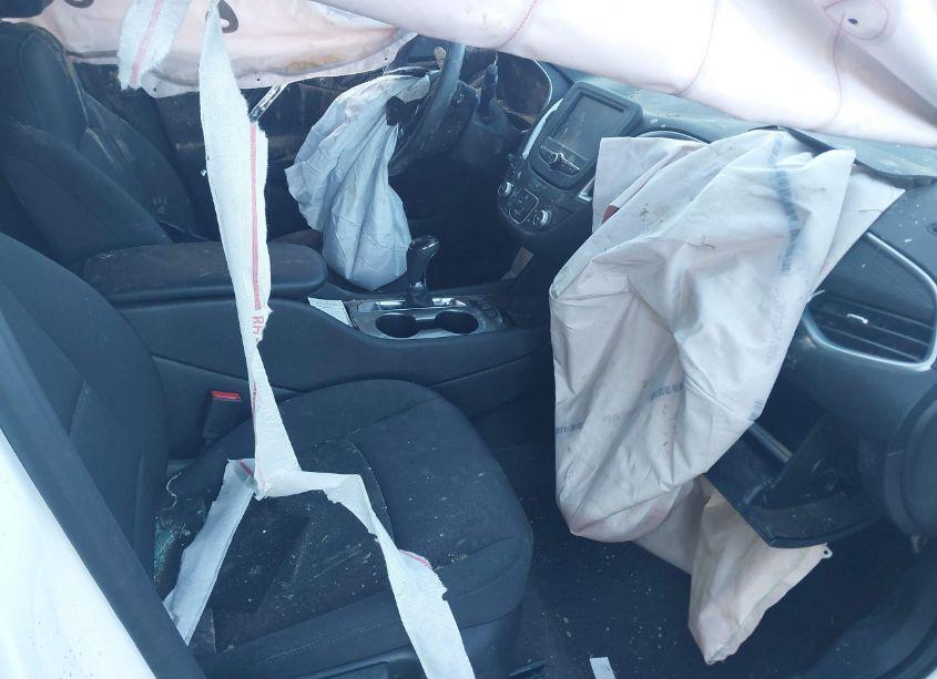 Photo 5 of 2017 Chevrolet Malibu LS (VIN 1G1ZB5ST5HF104555)