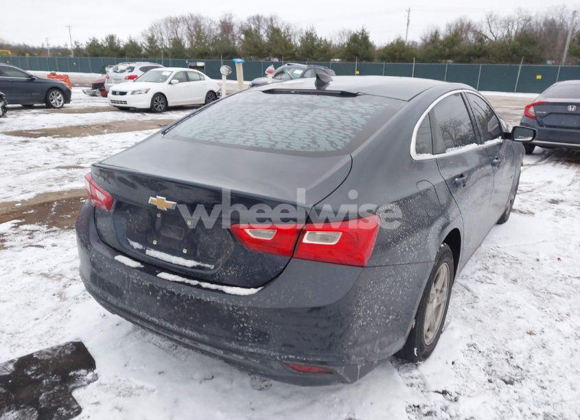 Photo 4 of 2017 Chevrolet Malibu LS (VIN 1G1ZB5ST5HF112672)