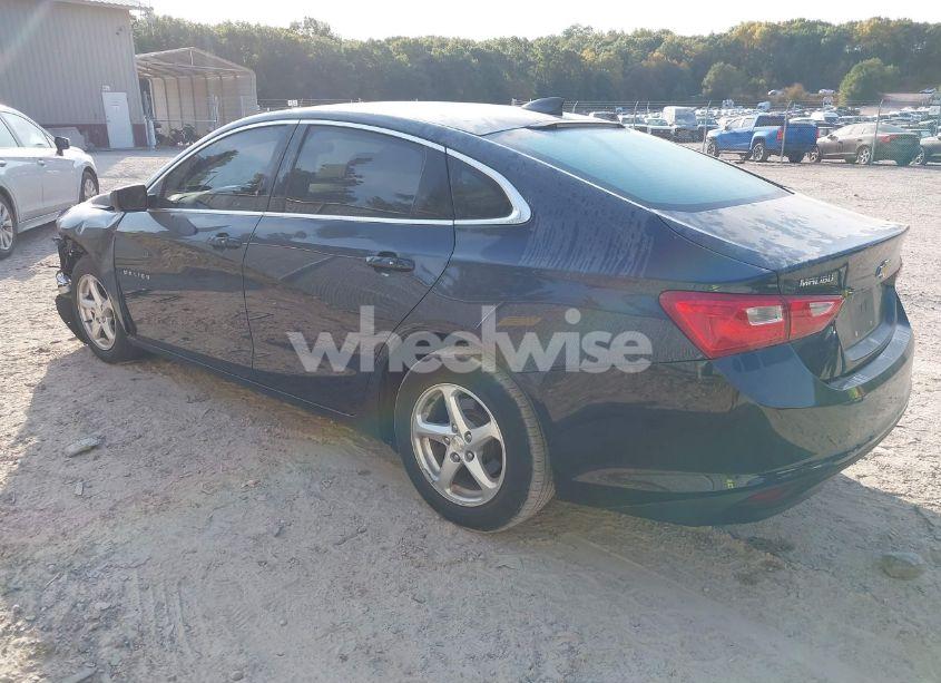 Photo 3 of 2017 Chevrolet Malibu LS (VIN 1G1ZB5ST5HF114261)