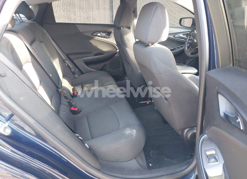 Photo 8 of 2017 Chevrolet Malibu LS (VIN 1G1ZB5ST5HF114261)