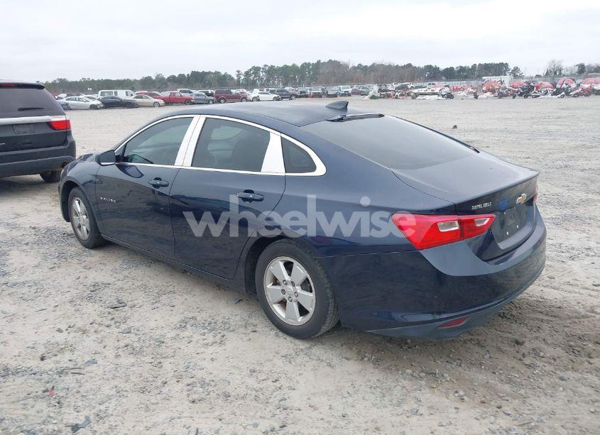 Photo 3 of 2017 Chevrolet Malibu LS (VIN 1G1ZB5ST5HF114485)