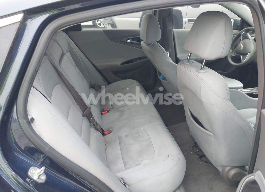 Photo 8 of 2017 Chevrolet Malibu LS (VIN 1G1ZB5ST5HF114485)