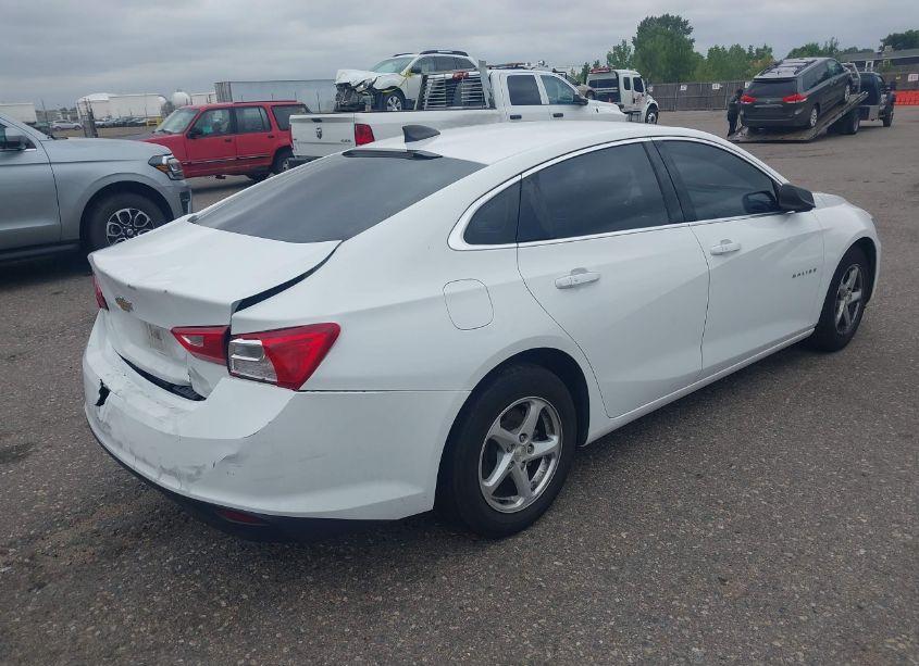 Photo 4 of 2017 Chevrolet Malibu LS (VIN 1G1ZB5ST5HF135563)