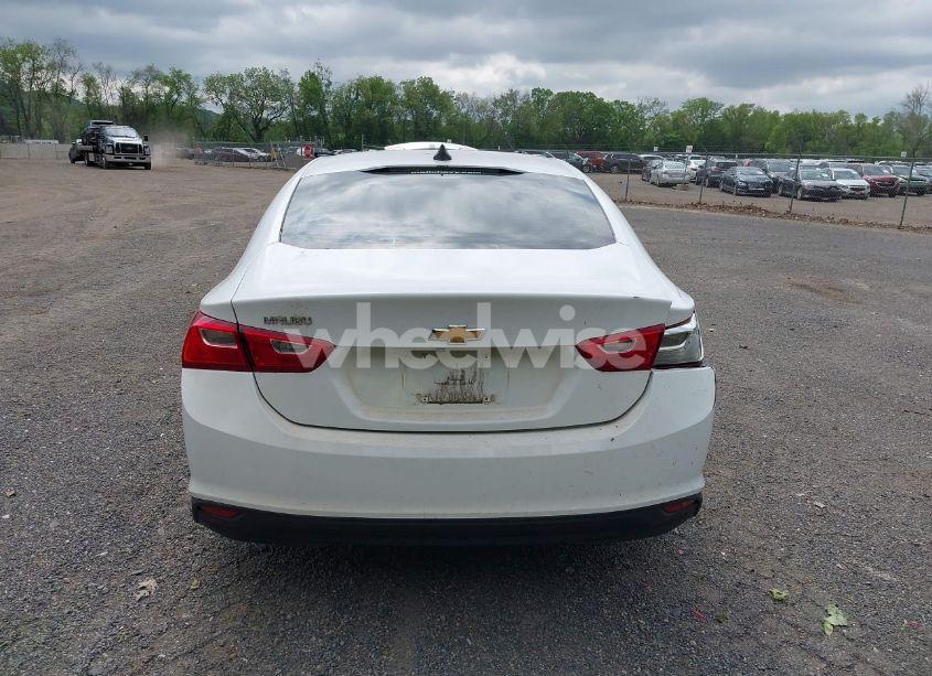 Photo 16 of 2017 Chevrolet Malibu LS (VIN 1G1ZB5ST5HF177635)