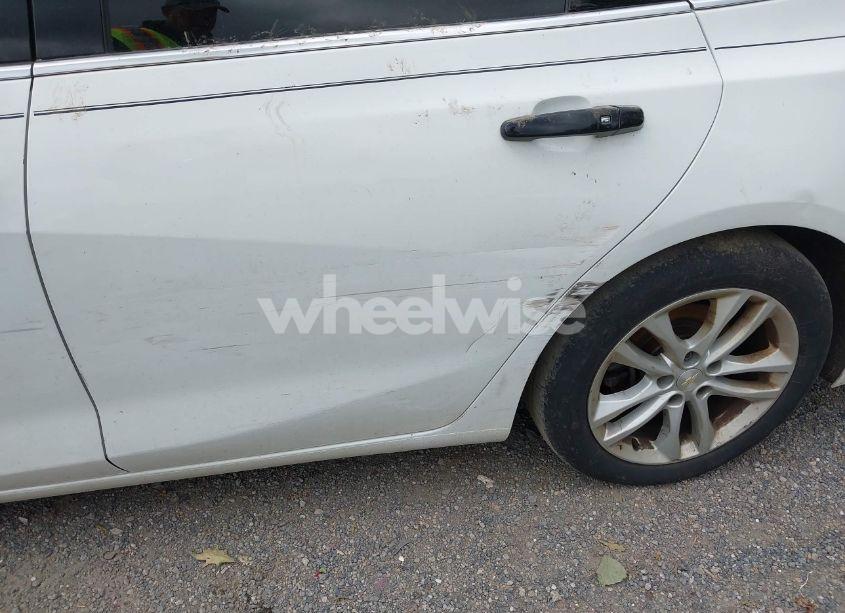 Photo 18 of 2017 Chevrolet Malibu LS (VIN 1G1ZB5ST5HF177635)