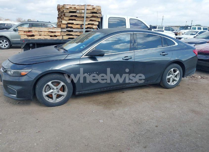 Photo 14 of 2017 Chevrolet Malibu LS (VIN 1G1ZB5ST5HF195570)