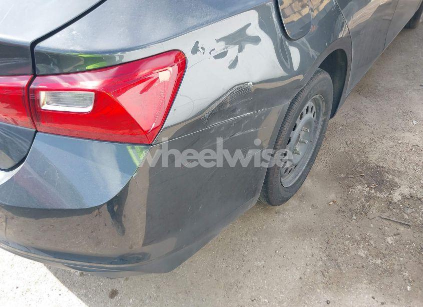 Photo 17 of 2017 Chevrolet Malibu LS (VIN 1G1ZB5ST5HF195570)