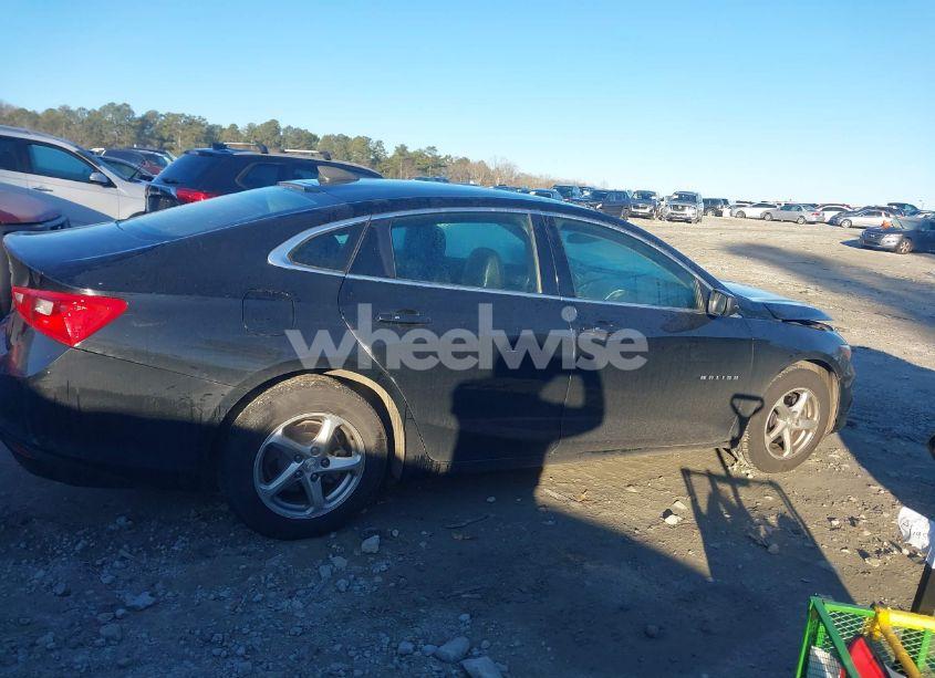 Photo 13 of 2017 Chevrolet Malibu LS (VIN 1G1ZB5ST5HF196525)