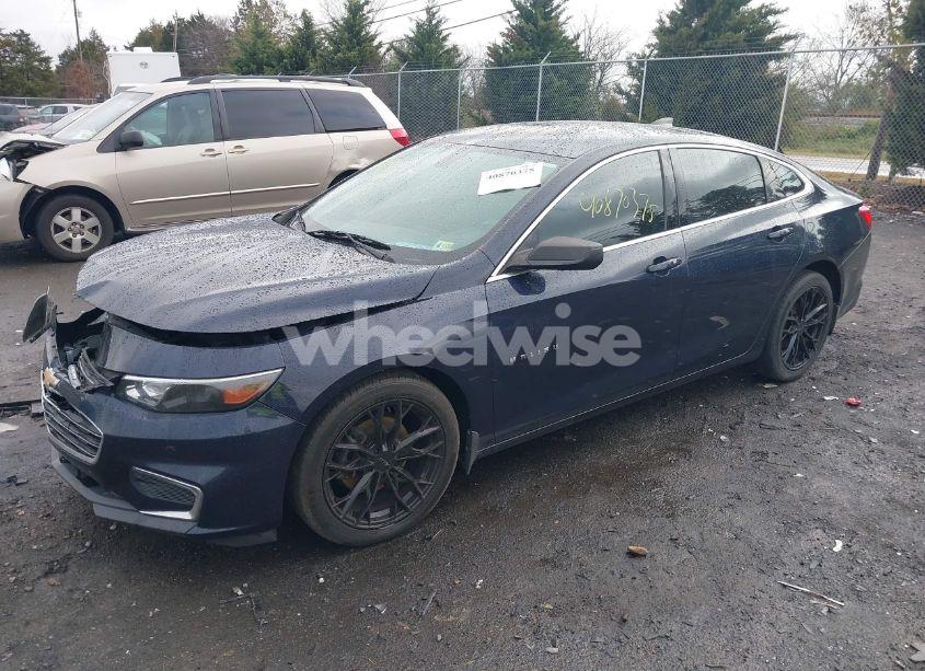 Photo 2 of 2017 Chevrolet Malibu LS (VIN 1G1ZB5ST5HF246520)