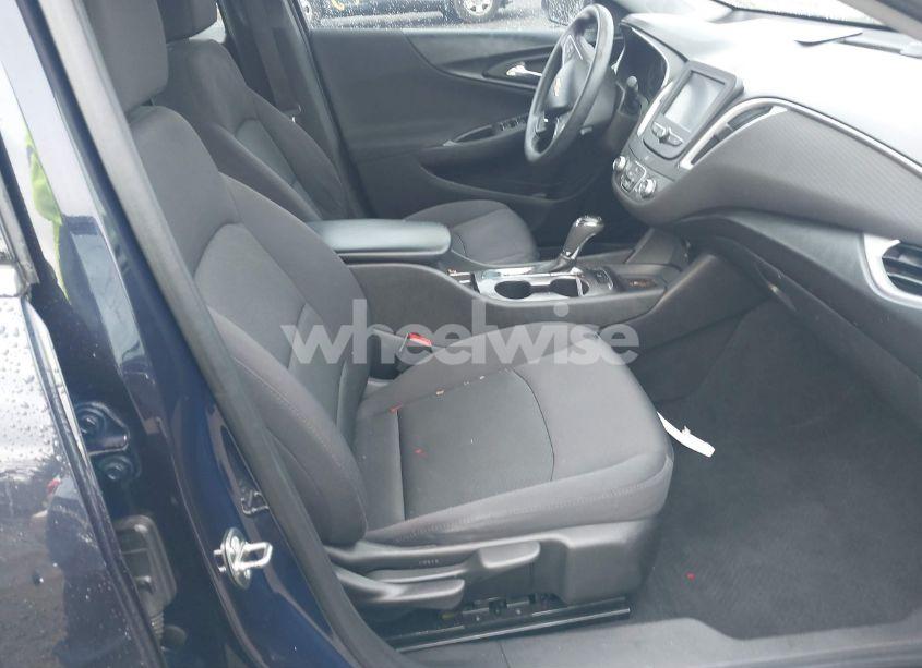 Photo 5 of 2017 Chevrolet Malibu LS (VIN 1G1ZB5ST5HF246520)