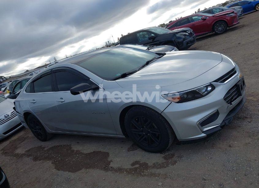 Photo 13 of 2017 Chevrolet Malibu LS (VIN 1G1ZB5ST5HF289710)