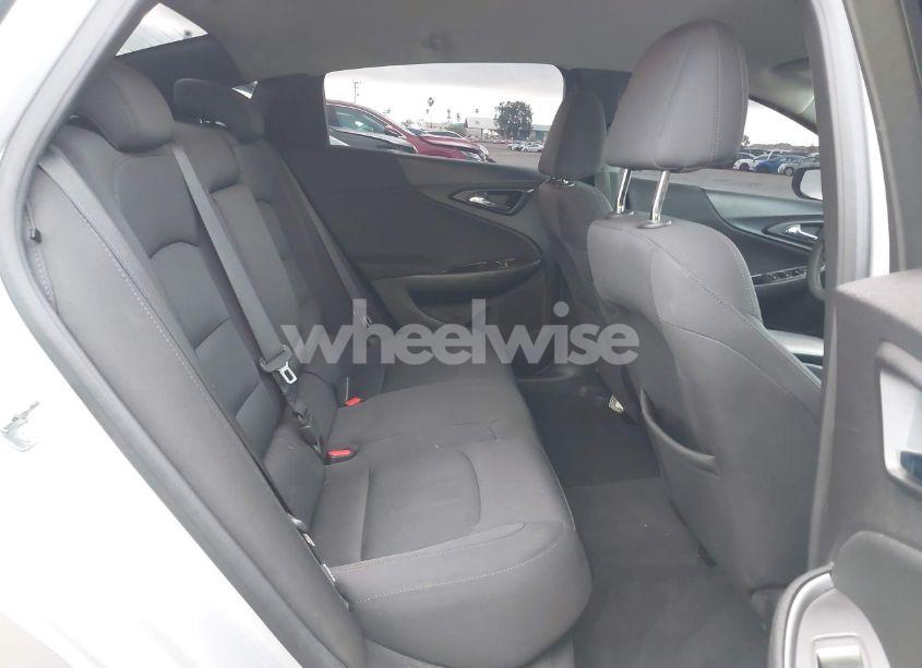 Photo 8 of 2017 Chevrolet Malibu LS (VIN 1G1ZB5ST5HF289710)